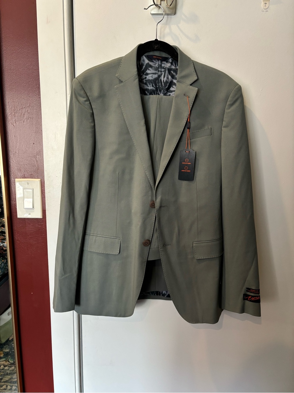 NWOT Egara Sage Green Suit Separates, Size 40R, 34Wx32L